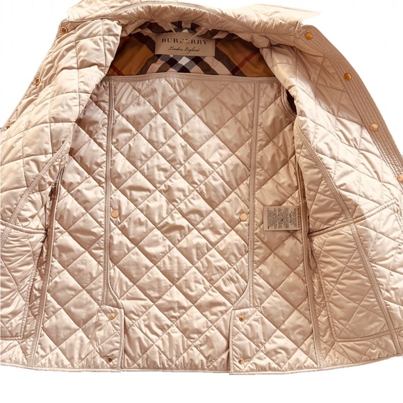 Burberry Westbridge Quilted Jacket- Small - Picture 4 of 8